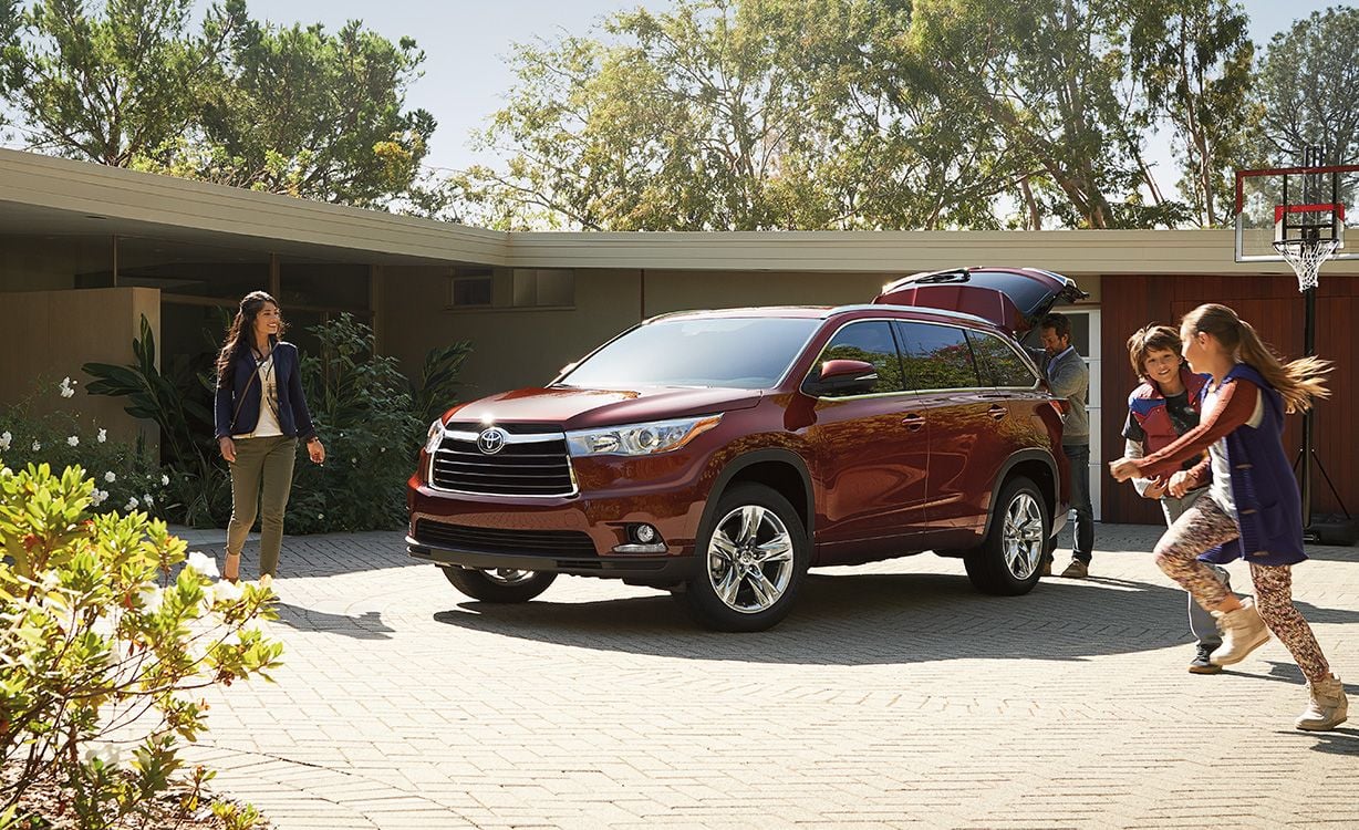 2015 Toyota Highlander for Sale near Tacoma at Doxon Toyota